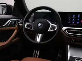 BMW i4 (2024) thumbnail 23