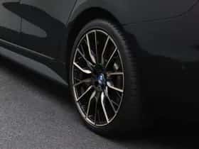 BMW i4 (2024) thumbnail 5