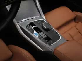 BMW i4 (2024) thumbnail 9