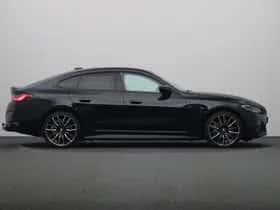 BMW i4 (2024) thumbnail 10