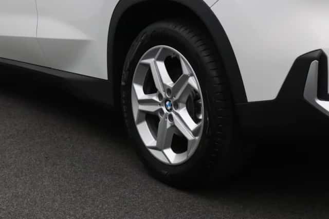 BMW X1 (2026) thumbnail 5