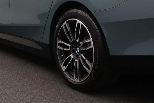 BMW 5-Serie (2025) thumbnail 5