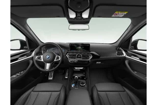 BMW iX3 (2022) thumbnail 3