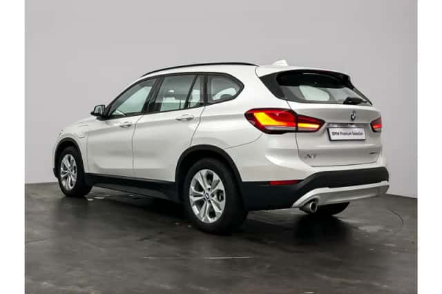 BMW X1 (2021) thumbnail 4
