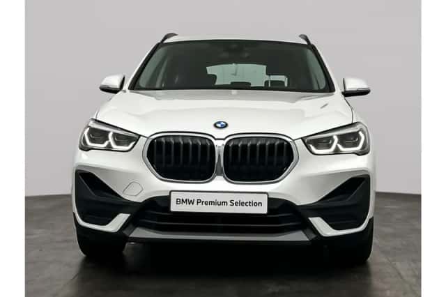 BMW X1 (2021) thumbnail 6