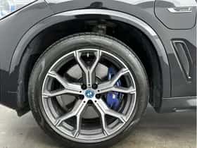 BMW X5 (2022) thumbnail 32