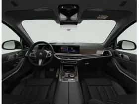 BMW X7 (2026) thumbnail 3