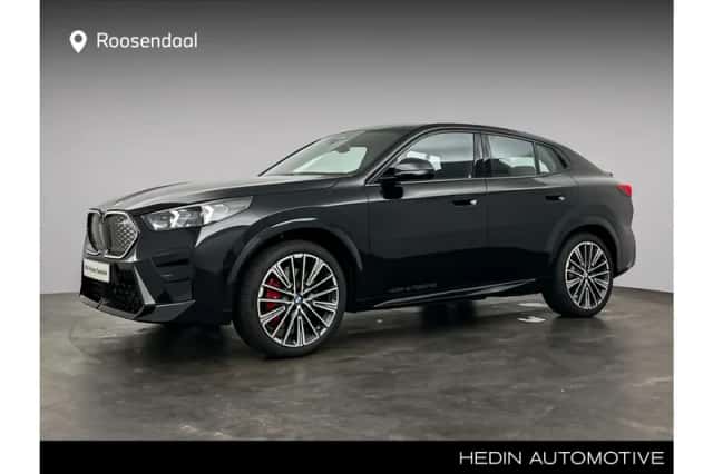BMW iX2 (2026) thumbnail 1