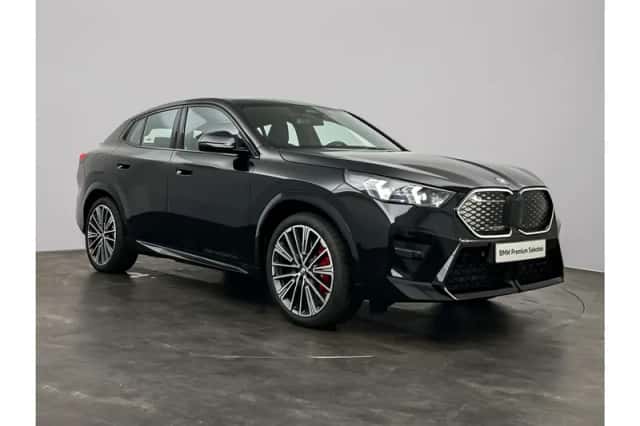BMW iX2 (2026) thumbnail 3