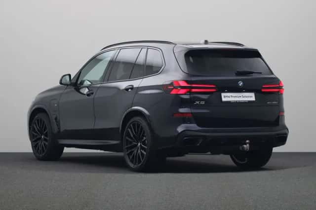 BMW X5 (2025) thumbnail 3