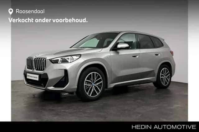 BMW iX1 (2023) thumbnail 1