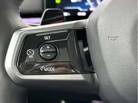 BMW i5 (2024) thumbnail 18