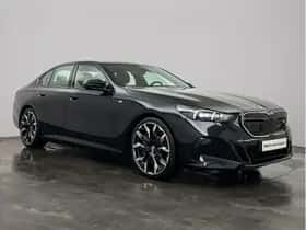 BMW i5 (2024) thumbnail 4