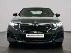 BMW i5 (2024) thumbnail 6