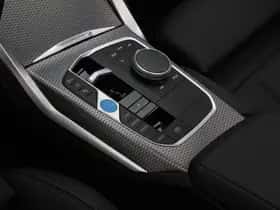 BMW i4 (2025) thumbnail 9