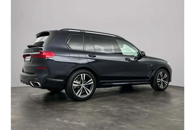 BMW X7 (2019) thumbnail 3