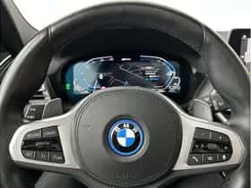 BMW X3 (2022) thumbnail 11
