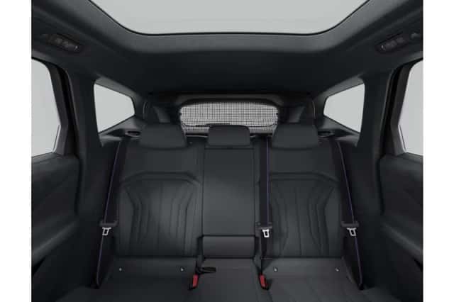 BMW iX3 (2026) thumbnail 4
