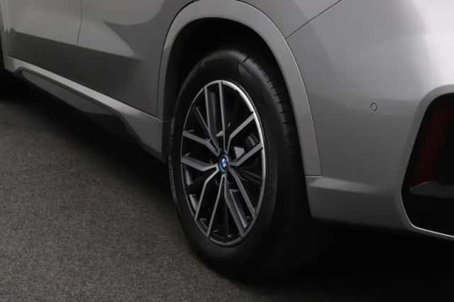 BMW X1 (2025) thumbnail 5