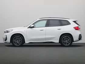 BMW iX1 (2025) thumbnail 12