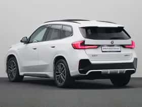 BMW iX1 (2025) thumbnail 13