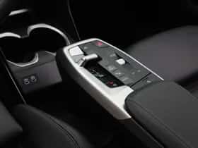 BMW iX1 (2025) thumbnail 14