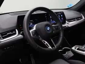 BMW iX1 (2025) thumbnail 17