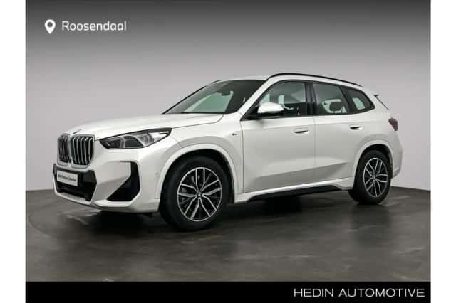 BMW X1 (2023) thumbnail 1