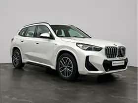 BMW X1 (2023) thumbnail 4