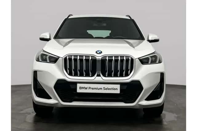 BMW X1 (2023) thumbnail 6