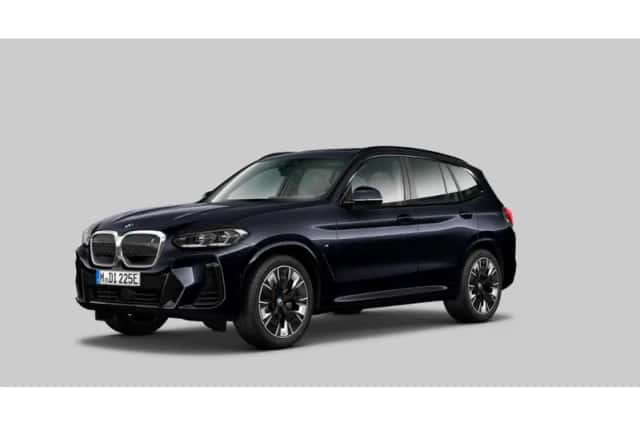 BMW iX3 (2023) thumbnail 3