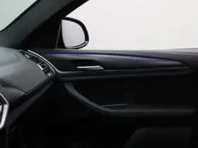 BMW X4 (2022) thumbnail 9