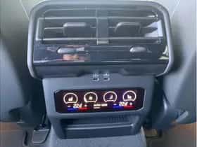 BMW i5 (2026) thumbnail 14