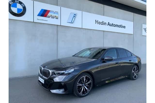 BMW i5 (2026) thumbnail 4
