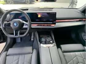 BMW i5 (2026) thumbnail 8