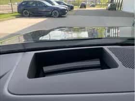 BMW i5 (2026) thumbnail 10