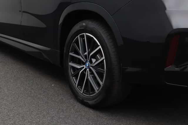 BMW X1 (2025) thumbnail 5