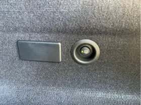 BMW iX3 (2026) thumbnail 4