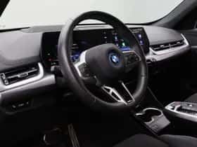 BMW iX1 (2025) thumbnail 17