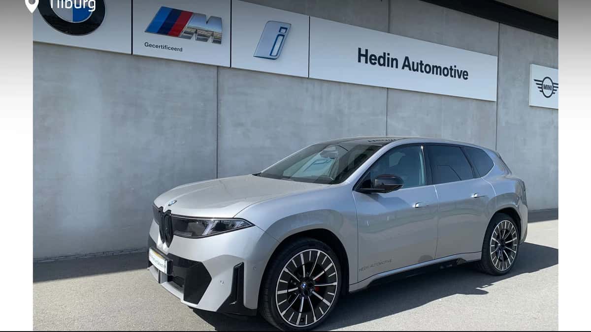 BMW iX3 (2026) — foto 1