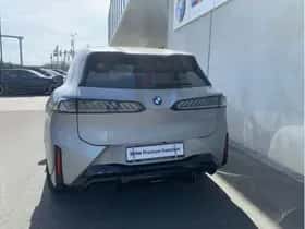 BMW iX3 (2026) thumbnail 10