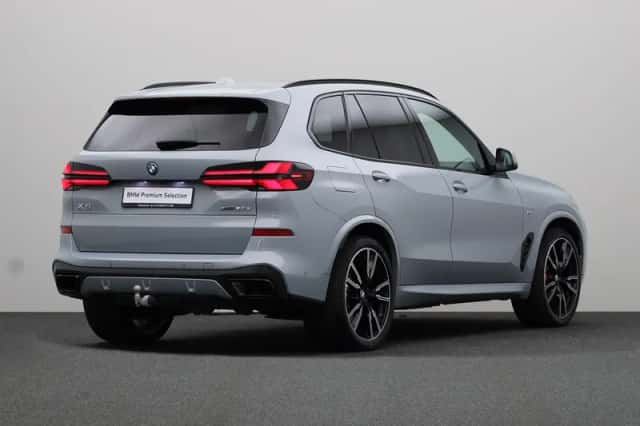 BMW X5 (2026) thumbnail 2