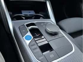 BMW i4 (2026) thumbnail 12