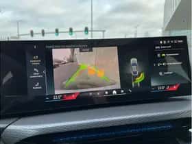 BMW i4 (2026) thumbnail 10