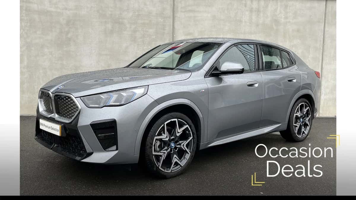 BMW iX2 (2025) — foto 1