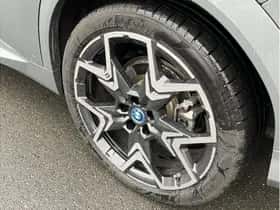 BMW iX2 (2025) thumbnail 2