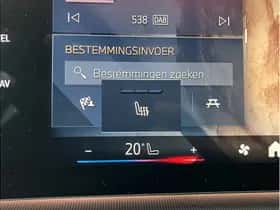 BMW iX2 (2025) thumbnail 13