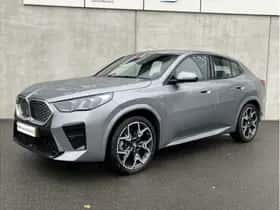 BMW iX2 (2025) thumbnail 18