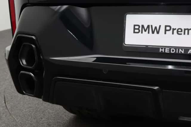 BMW XM (2025) thumbnail 6