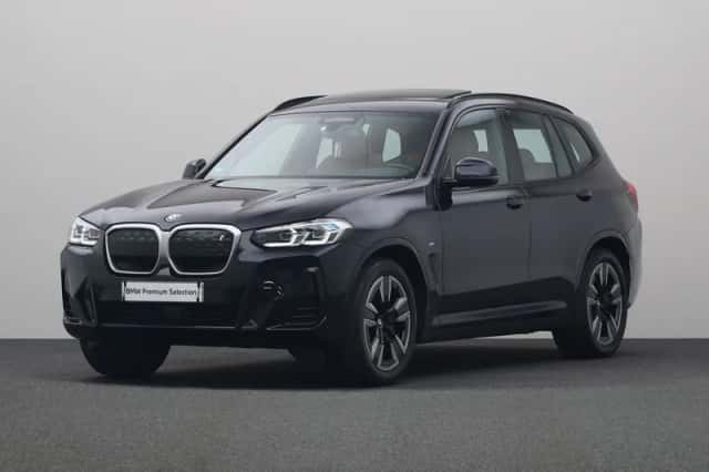 BMW iX3 (2022) thumbnail 2